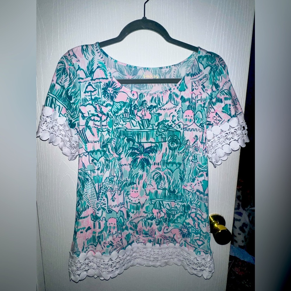 Lilly Pulitzer top size M